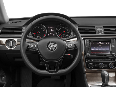 2018 Volkswagen Passat 2.0T SE w/Technology w/Technology