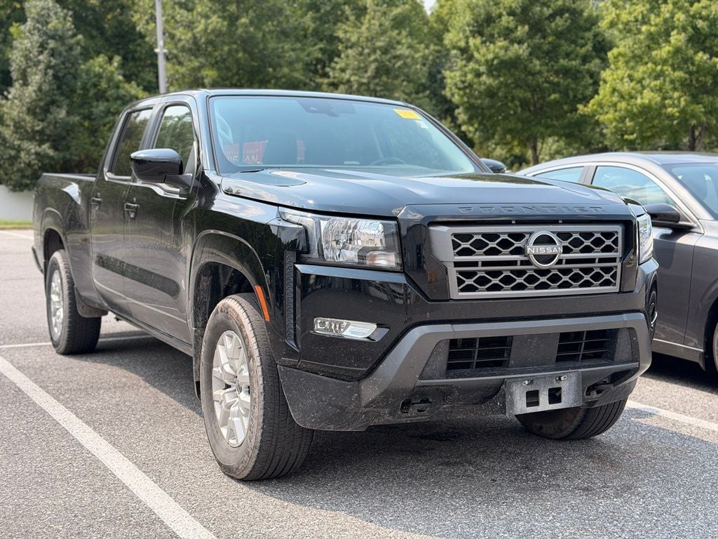 2024 Nissan Frontier SV