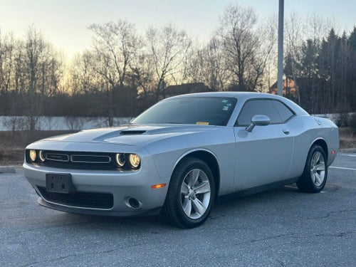 2023 Dodge Challenger SXT