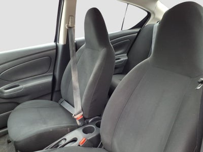 2015 Nissan Versa 1.6 S Plus