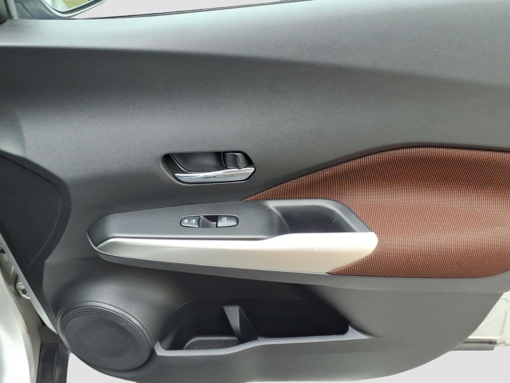 2018 Nissan Kicks SR