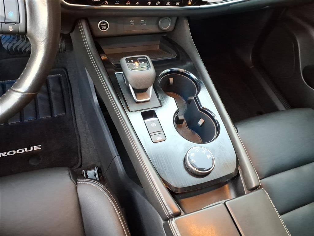 2022 Nissan Rogue SL