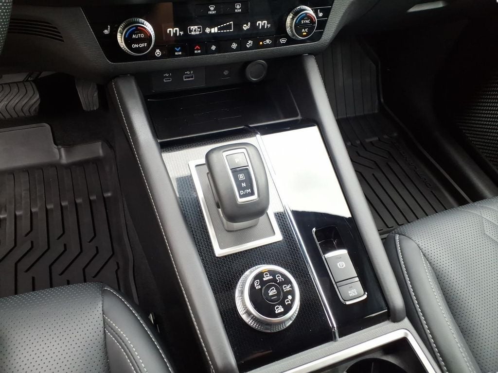 2024 Mitsubishi Outlander SEL Black Edition