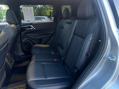2024 Mitsubishi Outlander SEL Black Edition