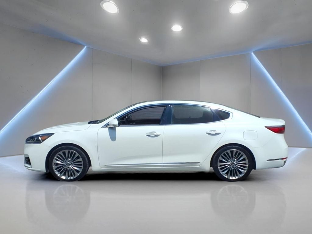 2018 Kia Cadenza Limited