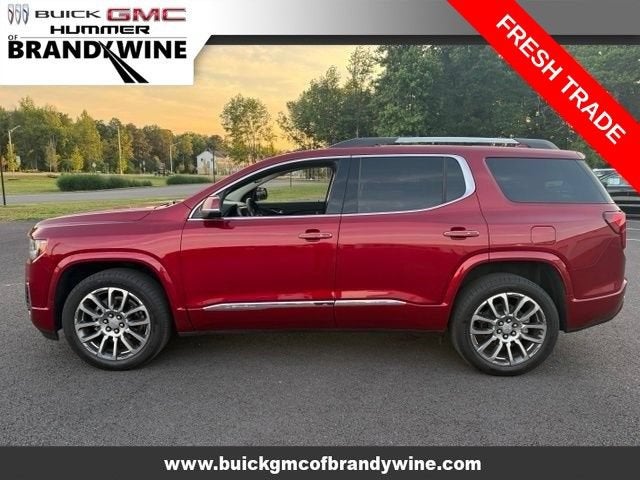 2023 GMC Acadia Denali