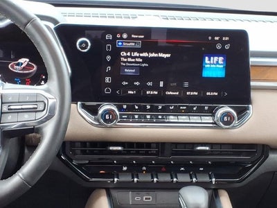 2023 GMC Canyon 4WD Denali