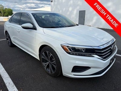 2022 Volkswagen Passat 2.0T SE