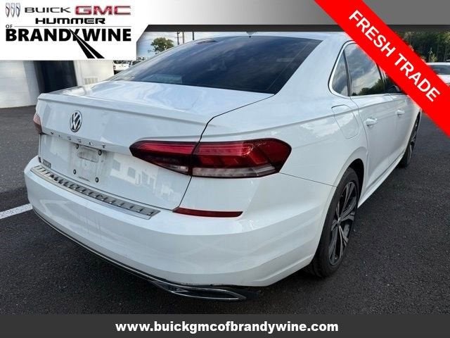 2022 Volkswagen Passat 2.0T SE