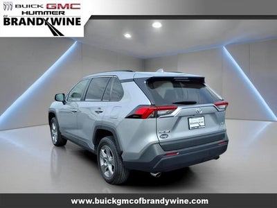 2022 Toyota RAV4 XLE