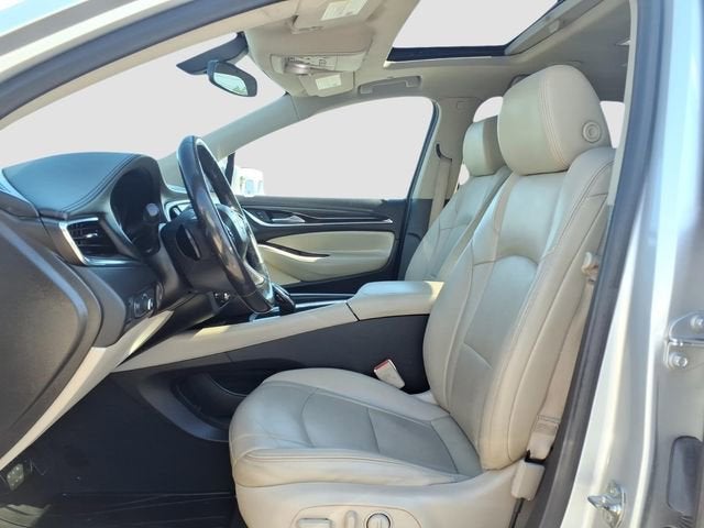 2020 Buick Enclave Essence