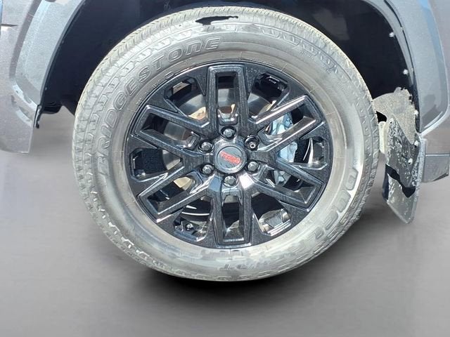 2022 Toyota Tundra 4WD SR5