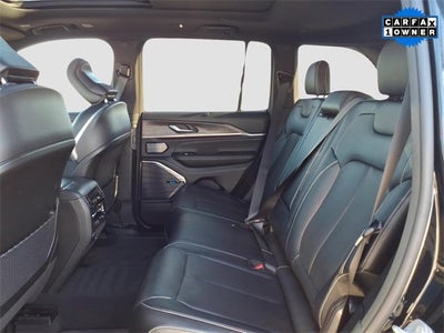 2022 Jeep Grand Cherokee Overland