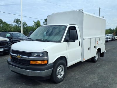 2026 Chevrolet Express Cutaway 3500 1WT