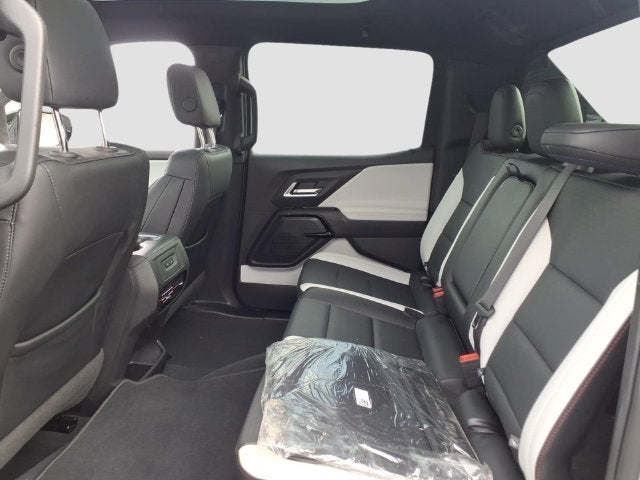 2025 Chevrolet Silverado EV RST - Max Range