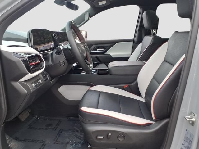2025 Chevrolet Silverado EV RST - Max Range