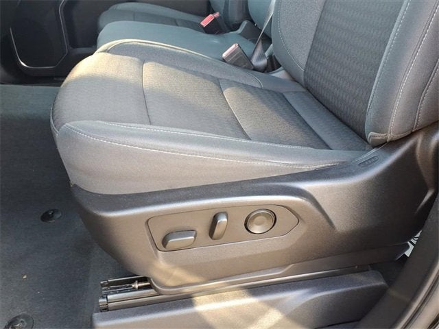 2022 Chevrolet Silverado 1500 LT (2FL)