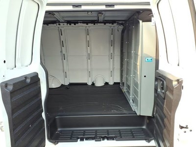 2025 Chevrolet Express Cargo WT