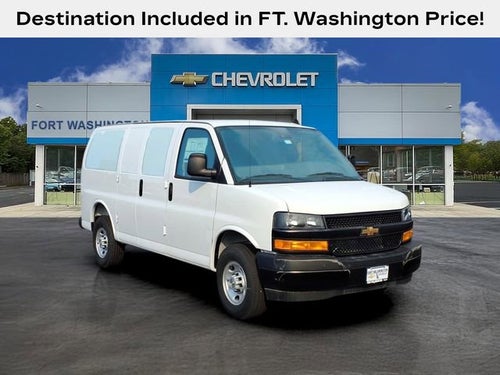 2025 Chevrolet Express Cargo WT