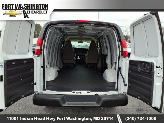 2025 Chevrolet Express Cargo 2500 WT