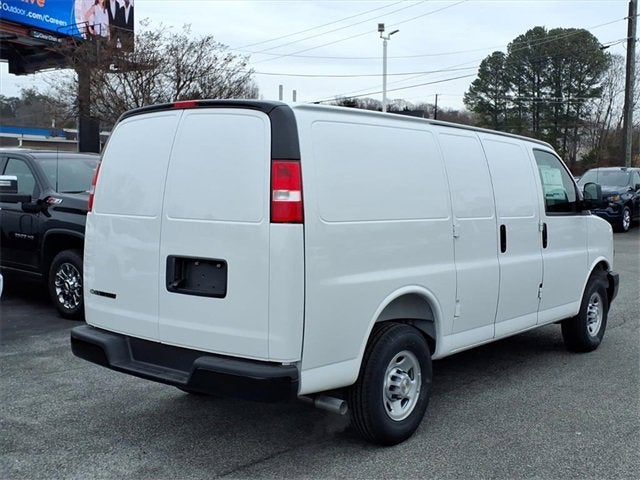 2025 Chevrolet Express Cargo 2500 WT