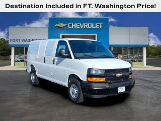 2025 Chevrolet Express Cargo WT