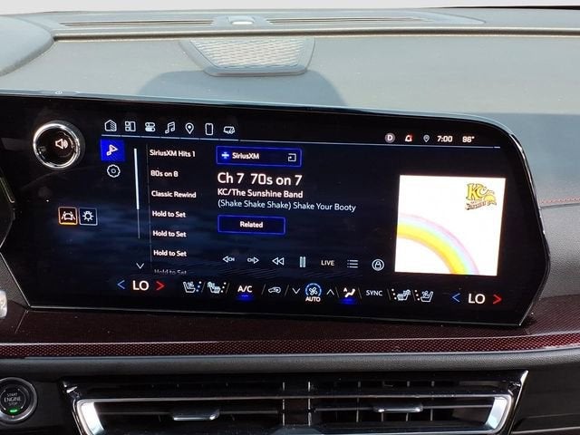 2025 Chevrolet Traverse RS
