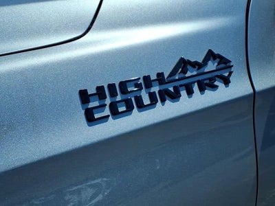 2024 Chevrolet Suburban High Country