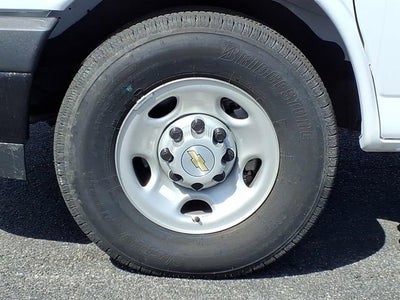 2025 Chevrolet Express Cutaway 3500 1WT