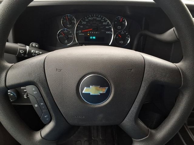 2026 Chevrolet Express Cutaway 3500 1WT