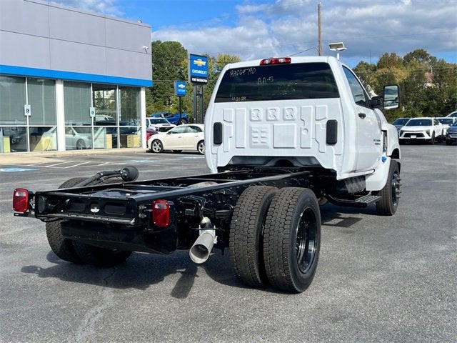 2024 Chevrolet Silverado 5500 HD Work Truck