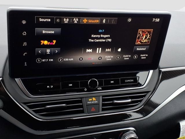 2025 Nissan Altima SR