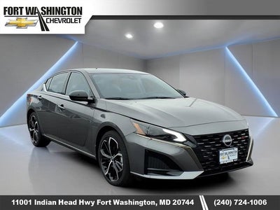 2025 Nissan Altima SR