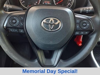 2021 Toyota RAV4 LE