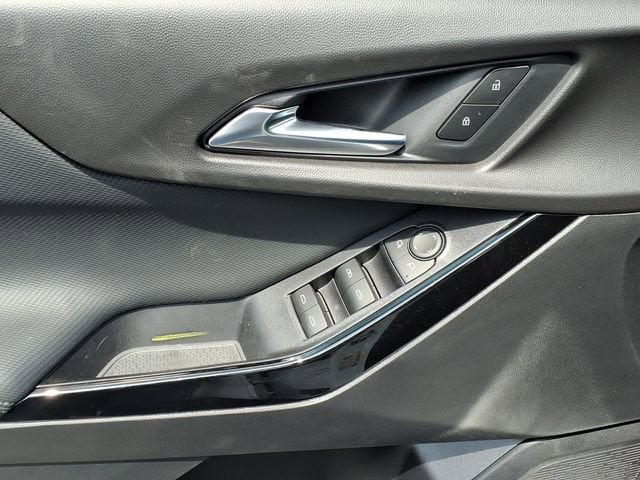 2026 Chevrolet Equinox LT - Photo 10