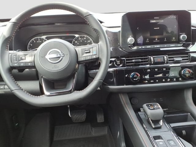 2025 Nissan Pathfinder Rock Creek 4WD