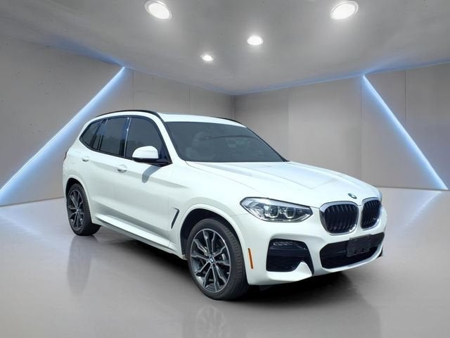 2021 BMW X3 xDrive30i's photo