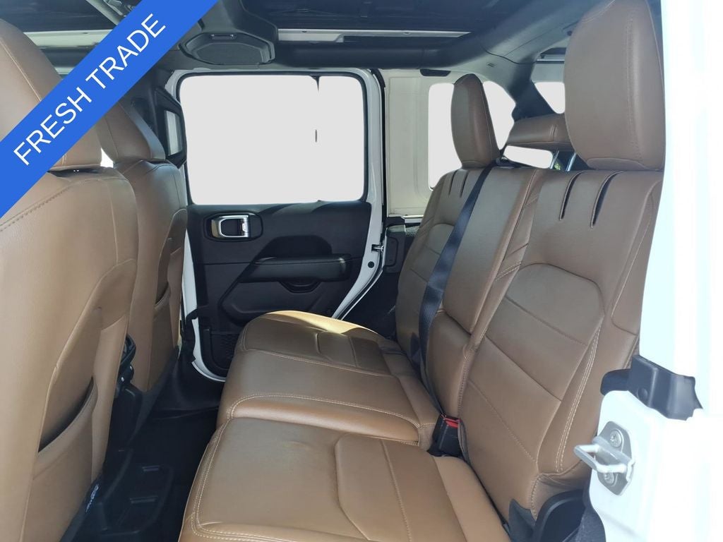 2023 Jeep Wrangler Sahara Sky One–Touch® Power–Top4xe