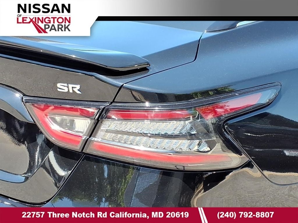 2023 Nissan Maxima SR