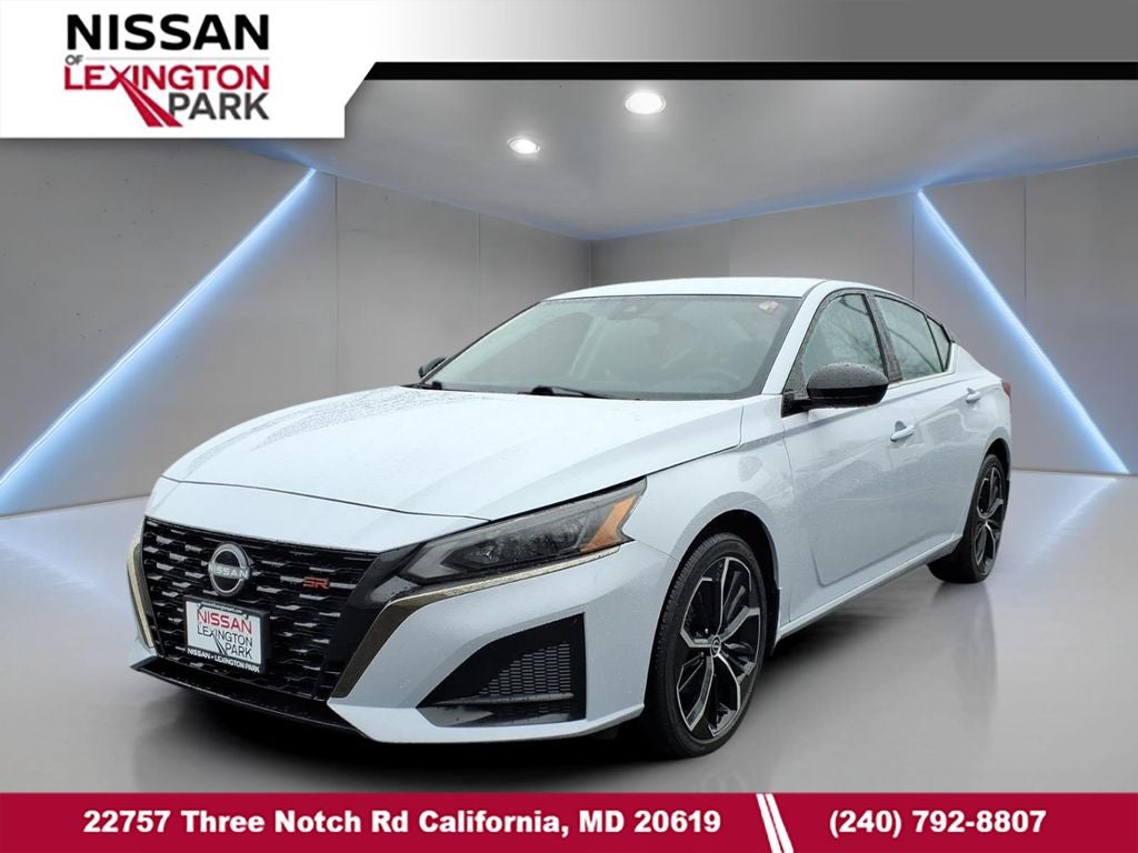 2025 Nissan Altima 2.5 SR