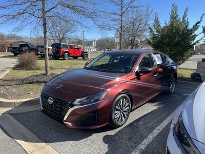 2023 Nissan Altima 2.5 SV
