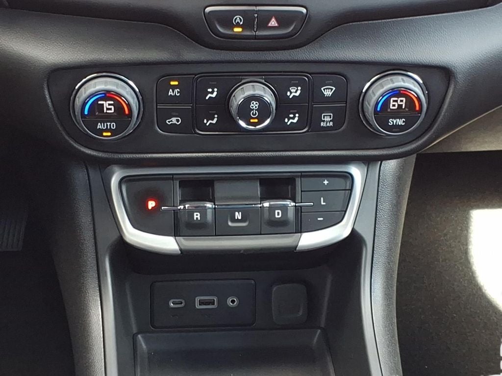 2023 GMC Terrain SLE ELEVATION MIDNIGHT EDITION OWN OWNER!!