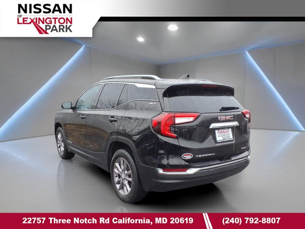2023 GMC Terrain SLT