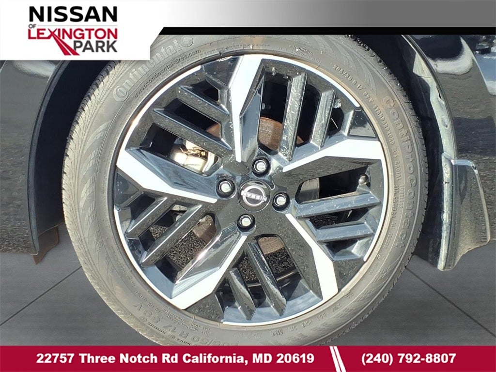 2023 Nissan Versa 1.6 SR