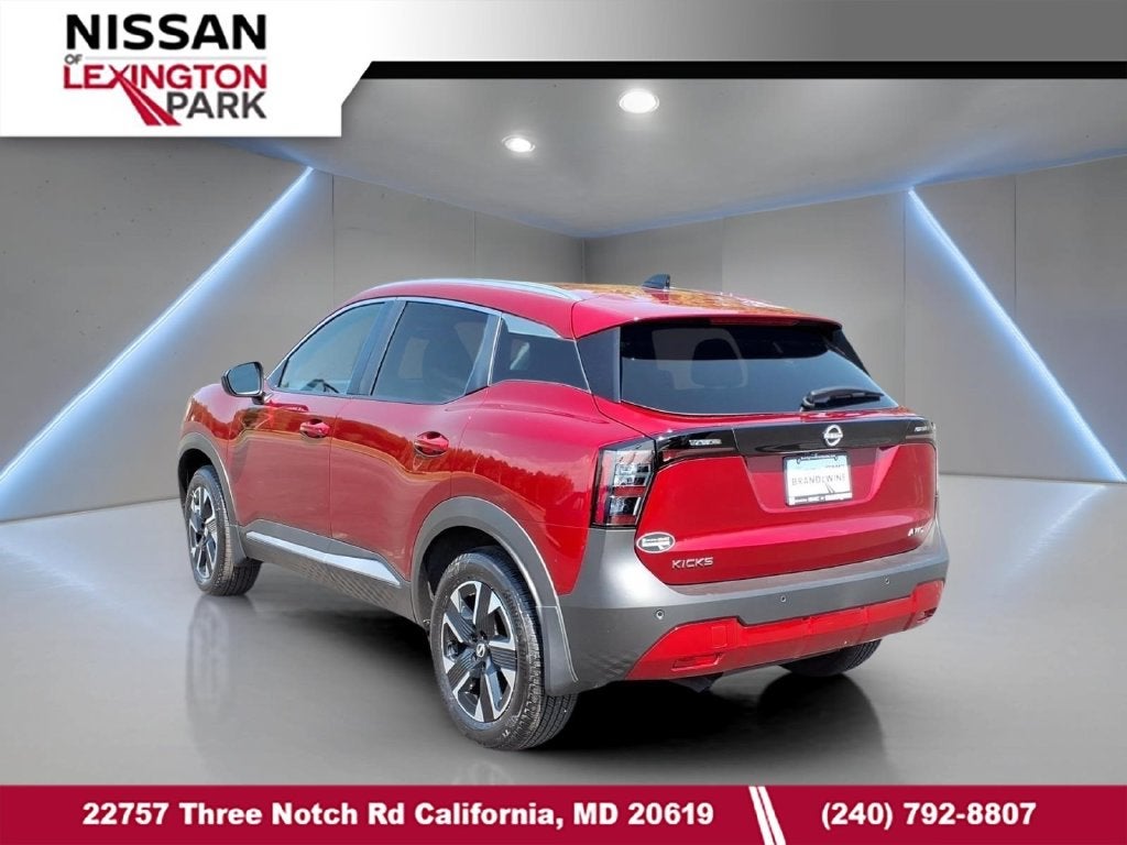 2026 Nissan Kicks SV