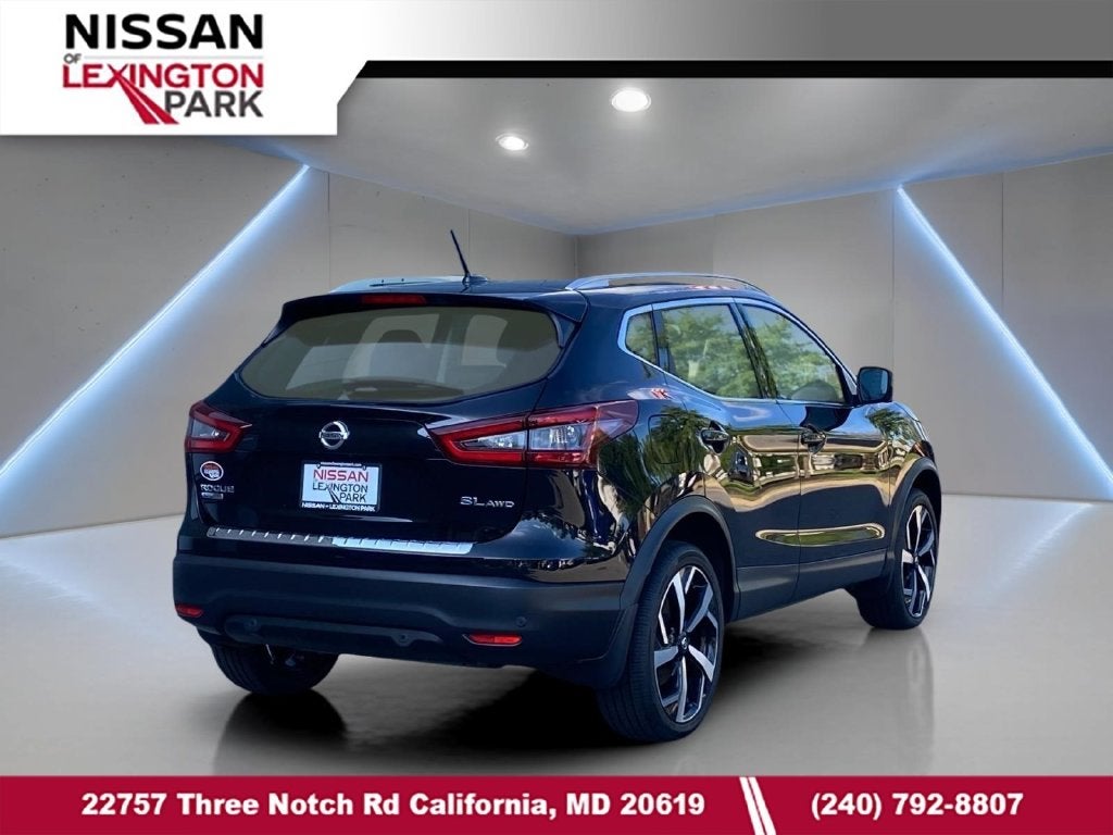 2022 Nissan Rogue Sport SL
